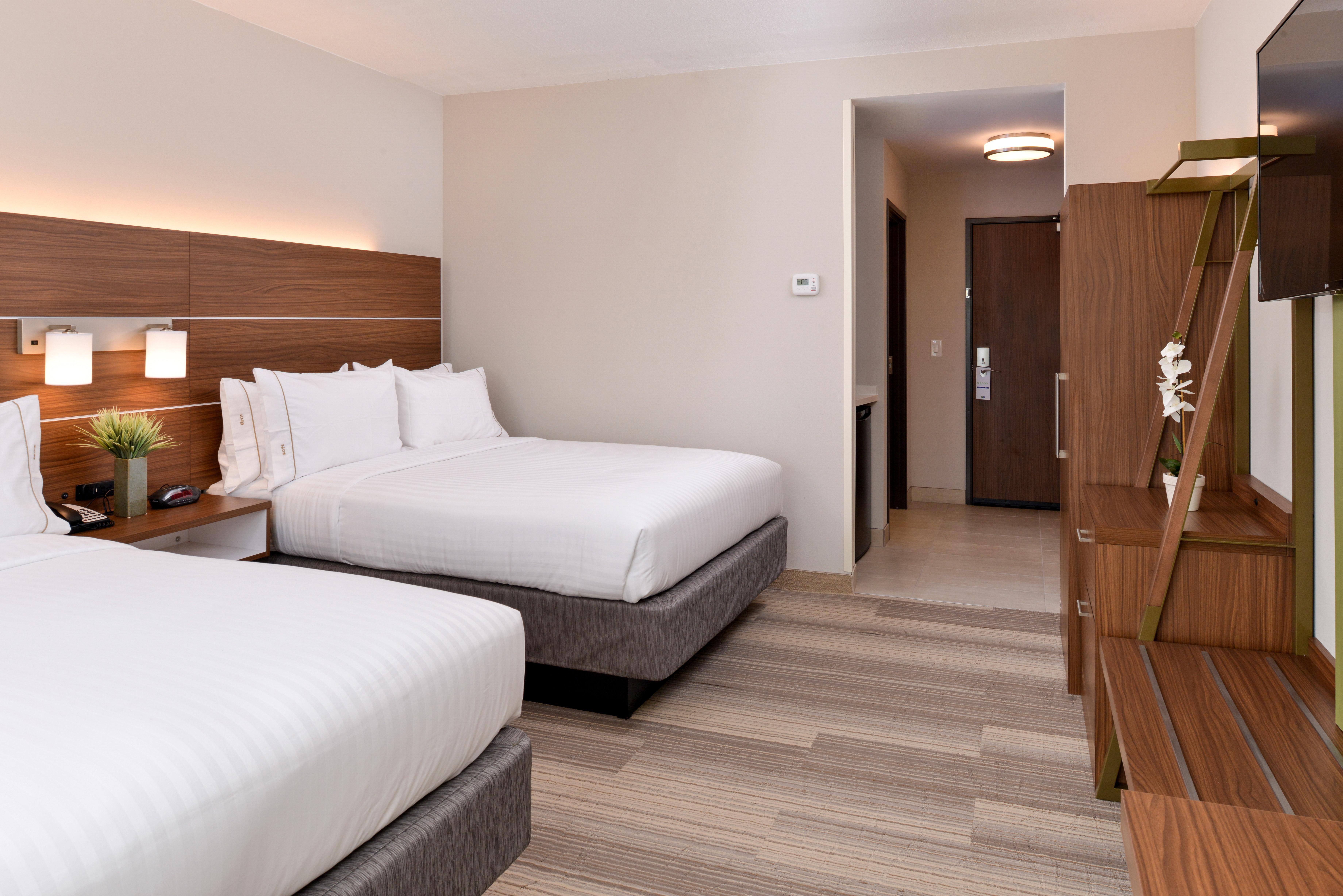 Holiday Inn Express & Suites Trinity By Ihg Екстериор снимка