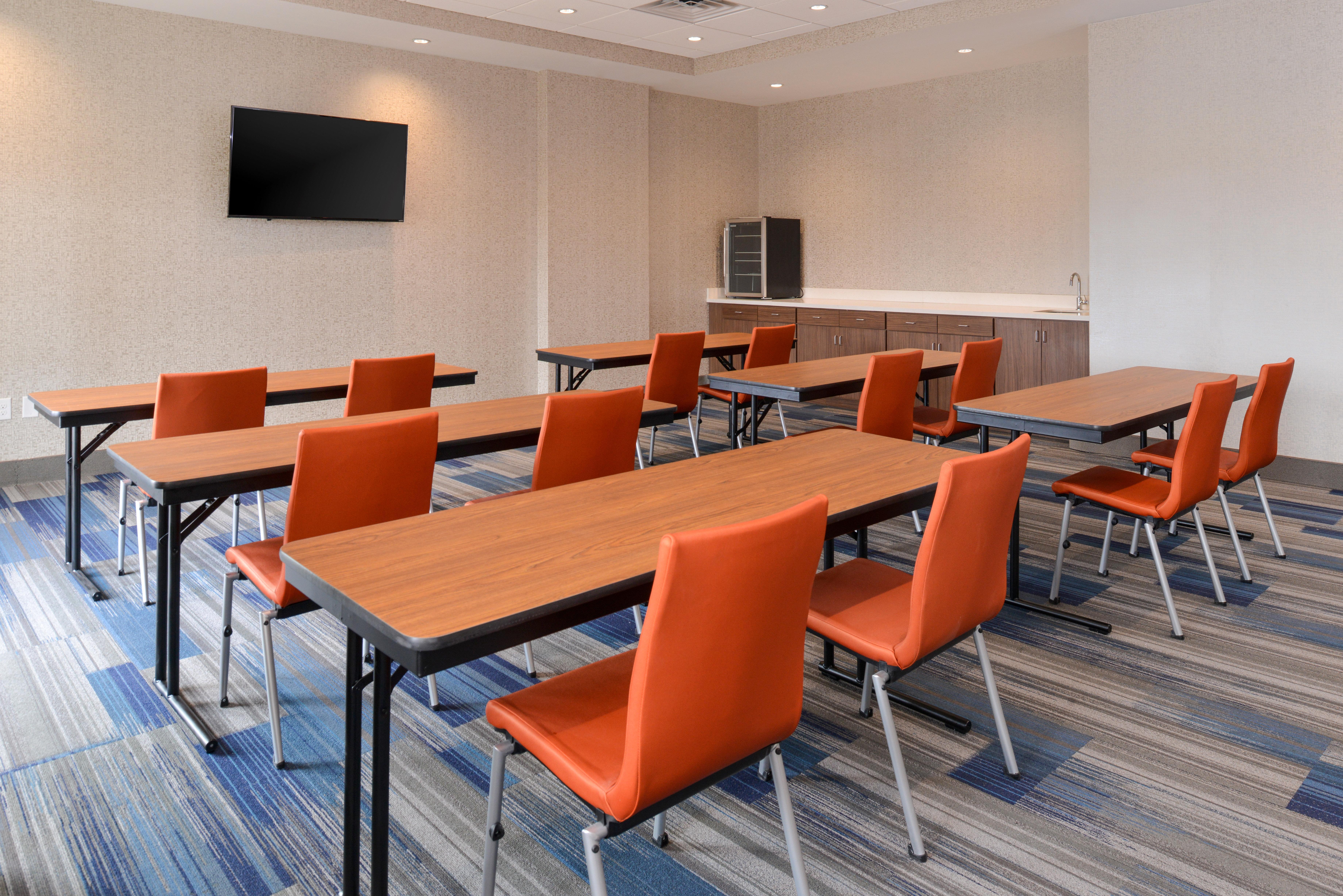 Holiday Inn Express & Suites Trinity By Ihg Екстериор снимка
